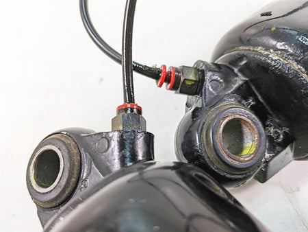 2005 Harley Touring FLHTCUI Electra Glide Rear Air Shock Set - Read 54565-97C {{ shop.shopifyCountryName }} - Mototech271