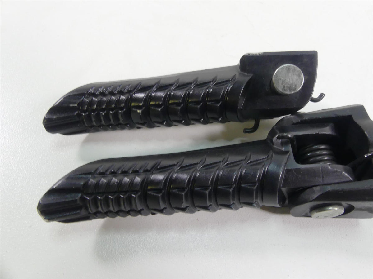 2022 Suzuki GSXR750 Front Rider Driver Footpeg Foot Peg Set 43511-14J10 {{ shop.shopifyCountryName }} - Mototech271