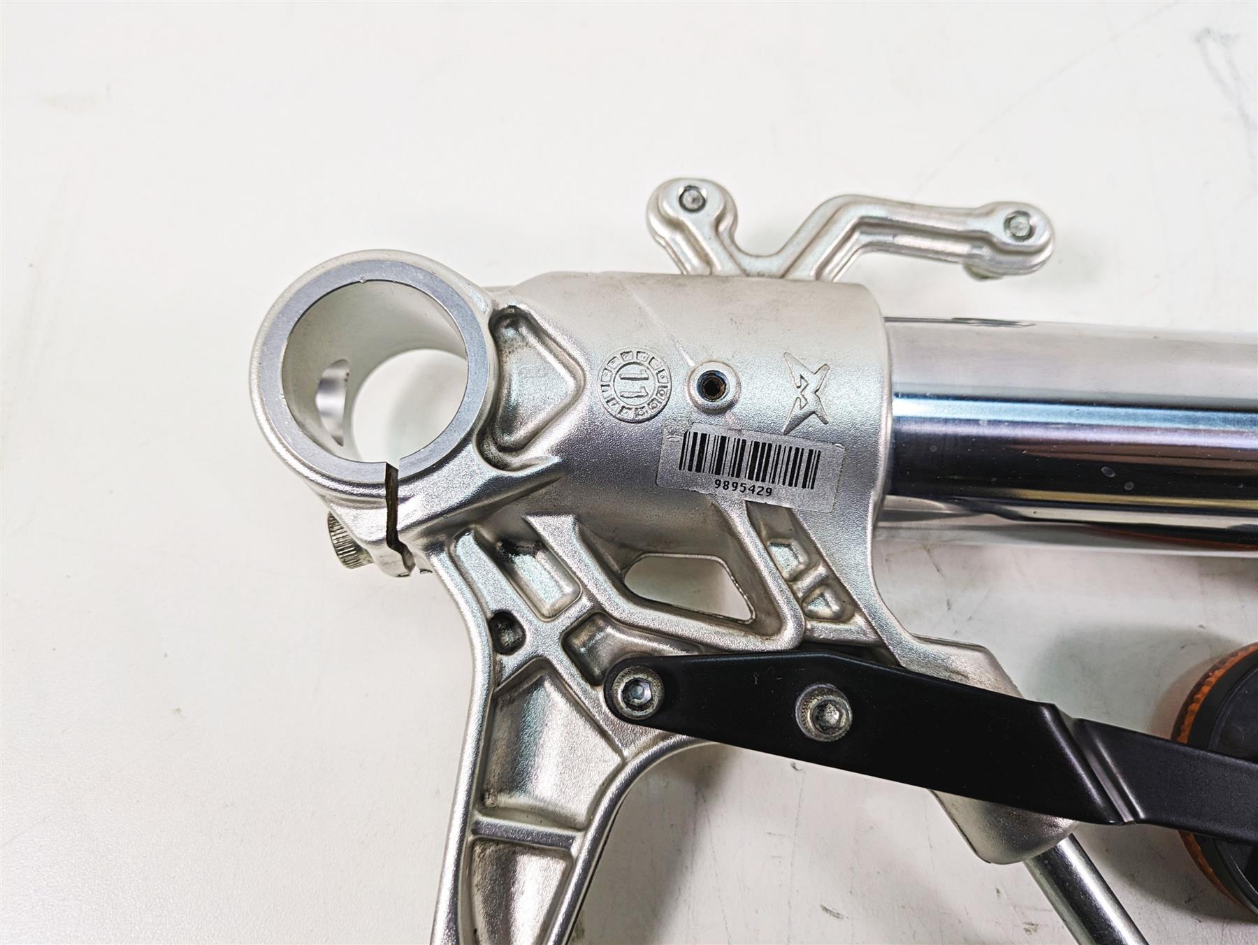 2013 MV Agusta F3 675 ERA Straight Marzocchi Front Fork Leg Set 8000B7130 {{ shop.shopifyCountryName }} - Mototech271