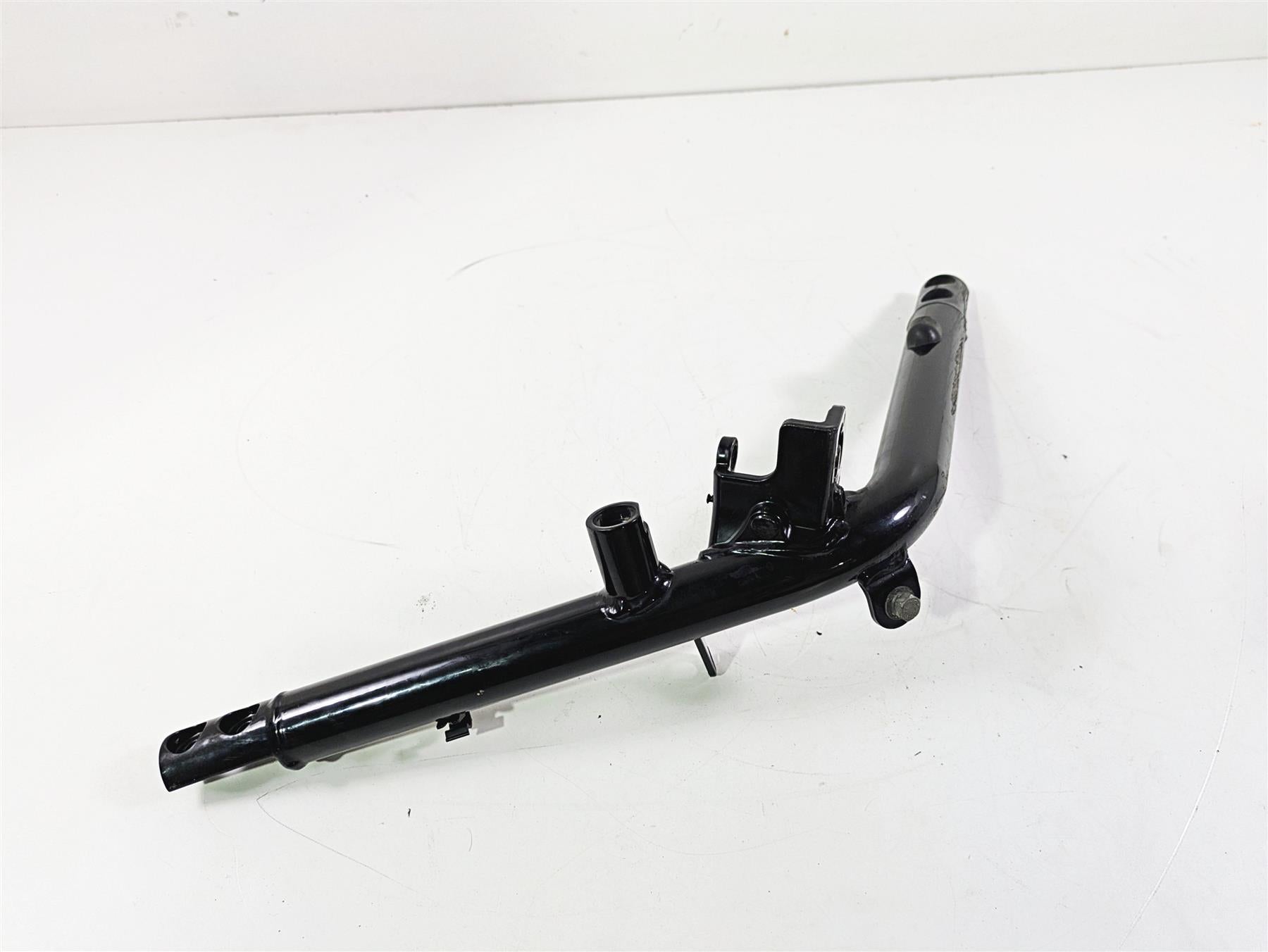 2016 Harley VRSCDX Night Rod Left Front Frame Downtube Rail 47987-12BK {{ shop.shopifyCountryName }} - Mototech271