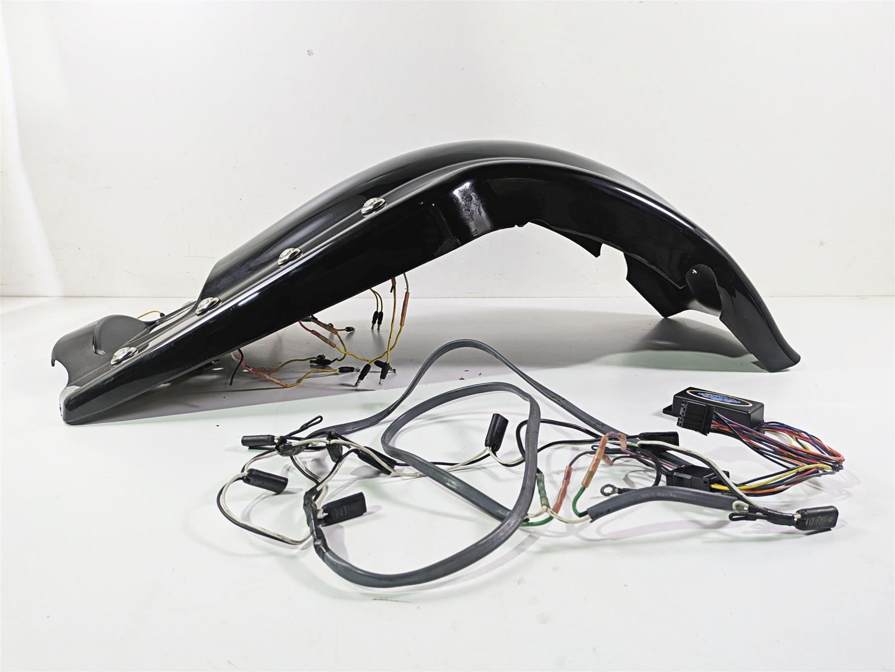 1998 Harley Touring FLHRCI Road King Rear Custom Fascia & Badlands Module ILL-01 {{ shop.shopifyCountryName }} - Mototech271