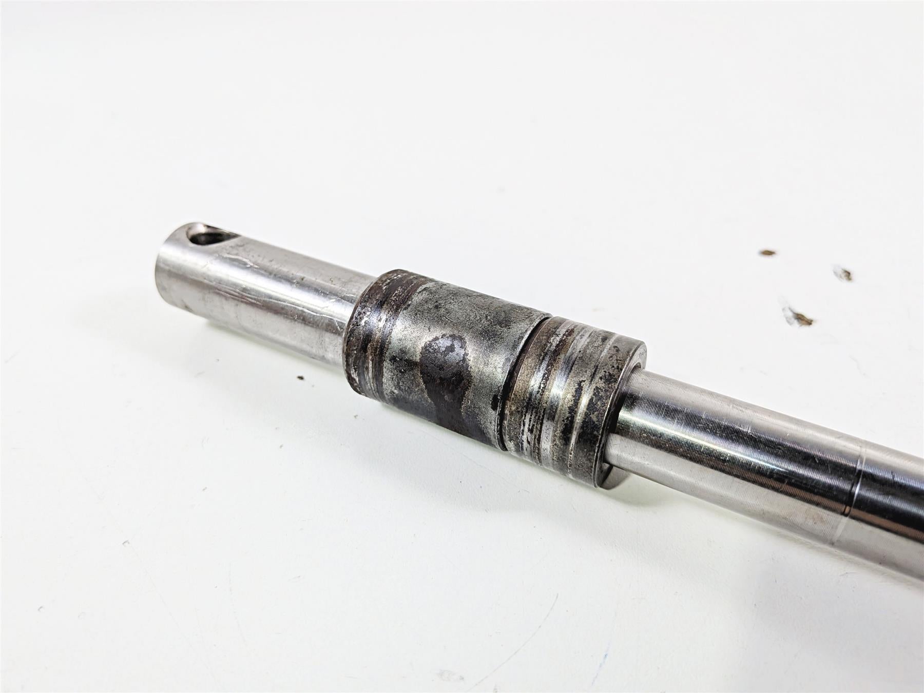 1996 Harley FLSTC Softail Heritage Front Axle Wheel Spindle 3/4" 41584-86 {{ shop.shopifyCountryName }} - Mototech271