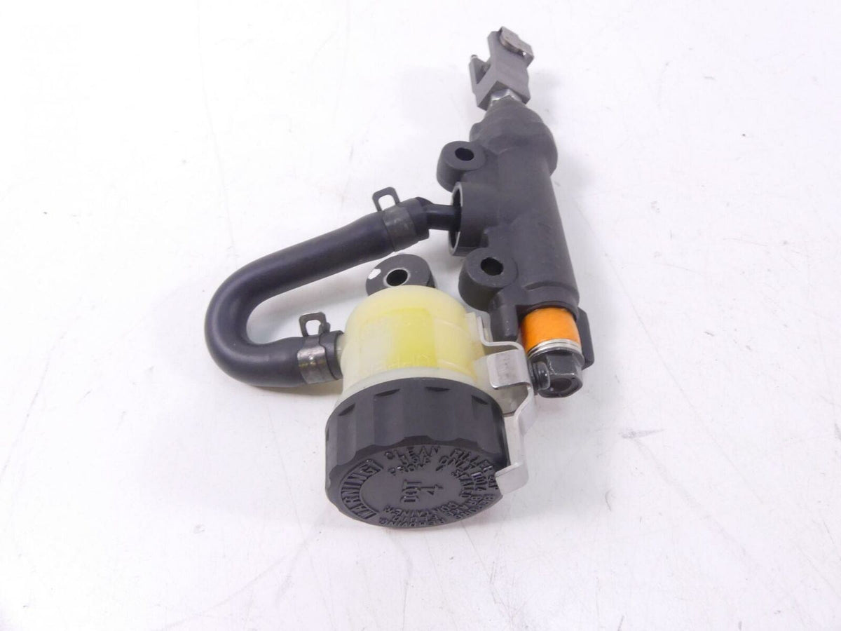 2014 Honda CBR1000 SP Fireblade Rear Nissin Brake Master Cylinder 43510-MFL-305 {{ shop.shopifyCountryName }} - Mototech271