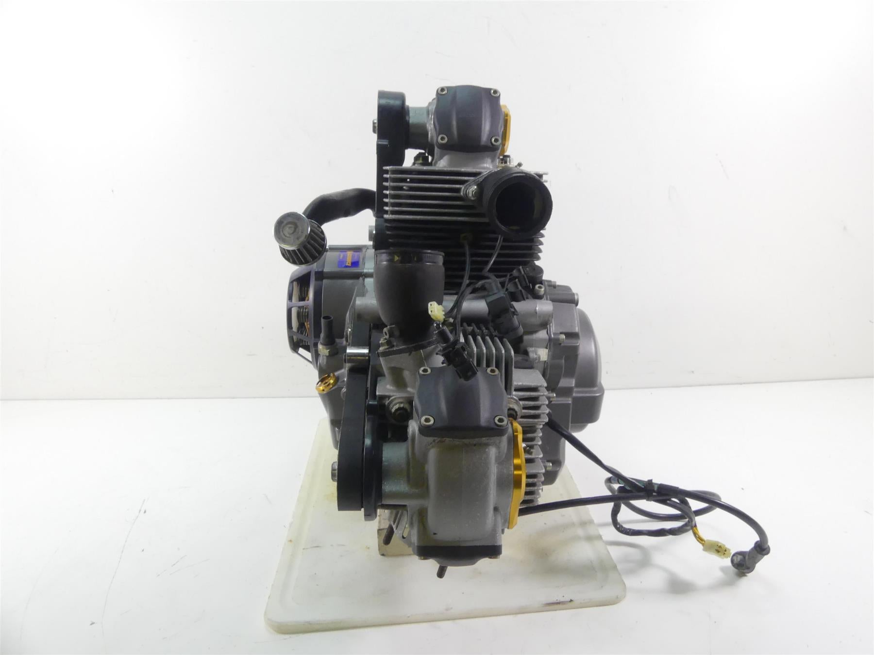 2009 Ducati Monster 1100 S Running Engine Motor Transmission 6K -Video 22522281A {{ shop.shopifyCountryName }} - Mototech271