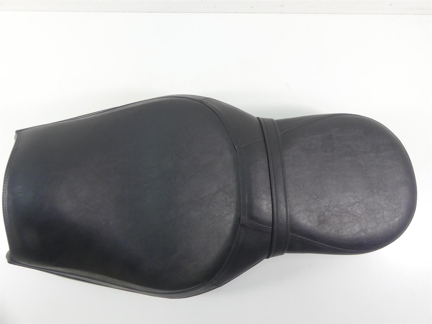 2013 Triumph Rocket 3 Touring Nice Duo Seat Saddle T2301980 {{ shop.shopifyCountryName }} - Mototech271