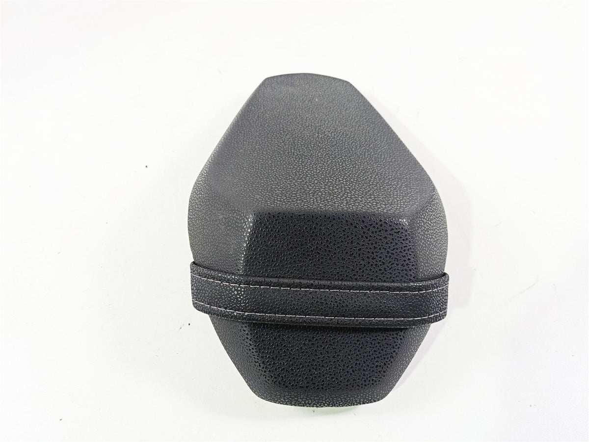 2020 Kawasaki Z900 ZR900 Rear Passenger Seat Saddle 53066-0582 {{ shop.shopifyCountryName }} - Mototech271