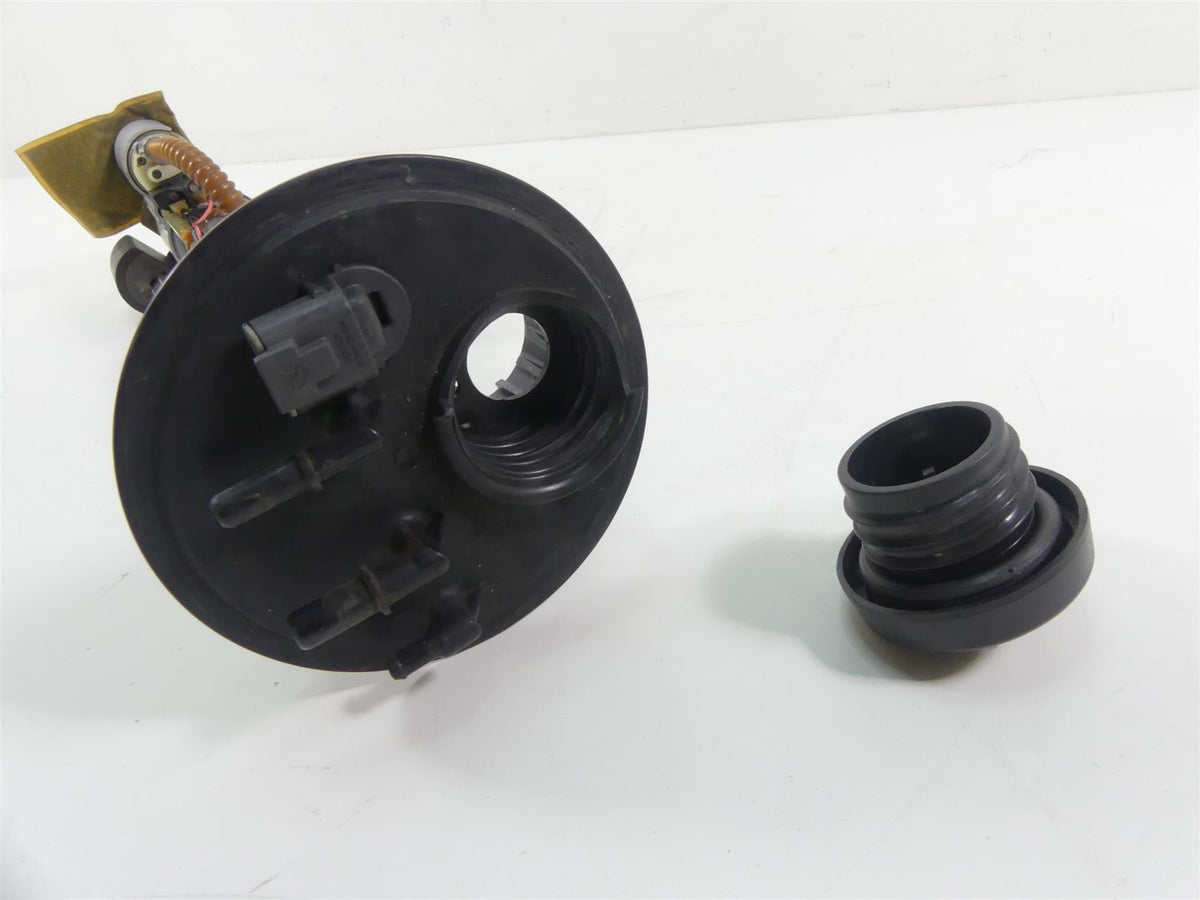 2006 Harley VRSCD Night V Rod Fuel Gas Petrol Pump -Read 75123-01 {{ shop.shopifyCountryName }} - Mototech271