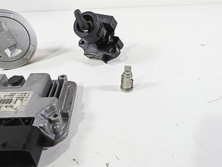 2017 BMW F800GS Adv K75 Cdi Ignition Switch Key Lock Set 13618562426 51257700072 {{ shop.shopifyCountryName }} - Mototech271