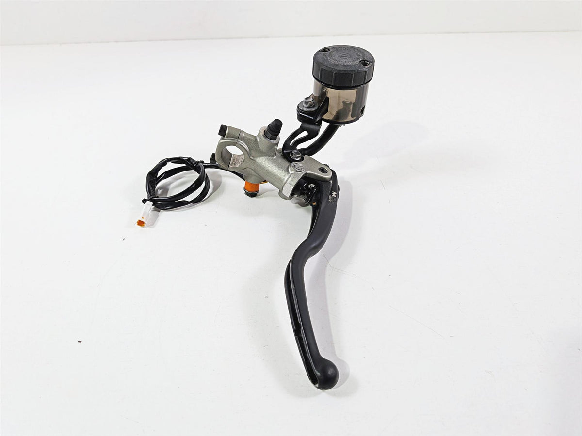 2019 Triumph Speed Triple RS 1050 Brembo Front Radial Brake Pump & Lever T2024898 {{ shop.shopifyCountryName }} - Mototech271