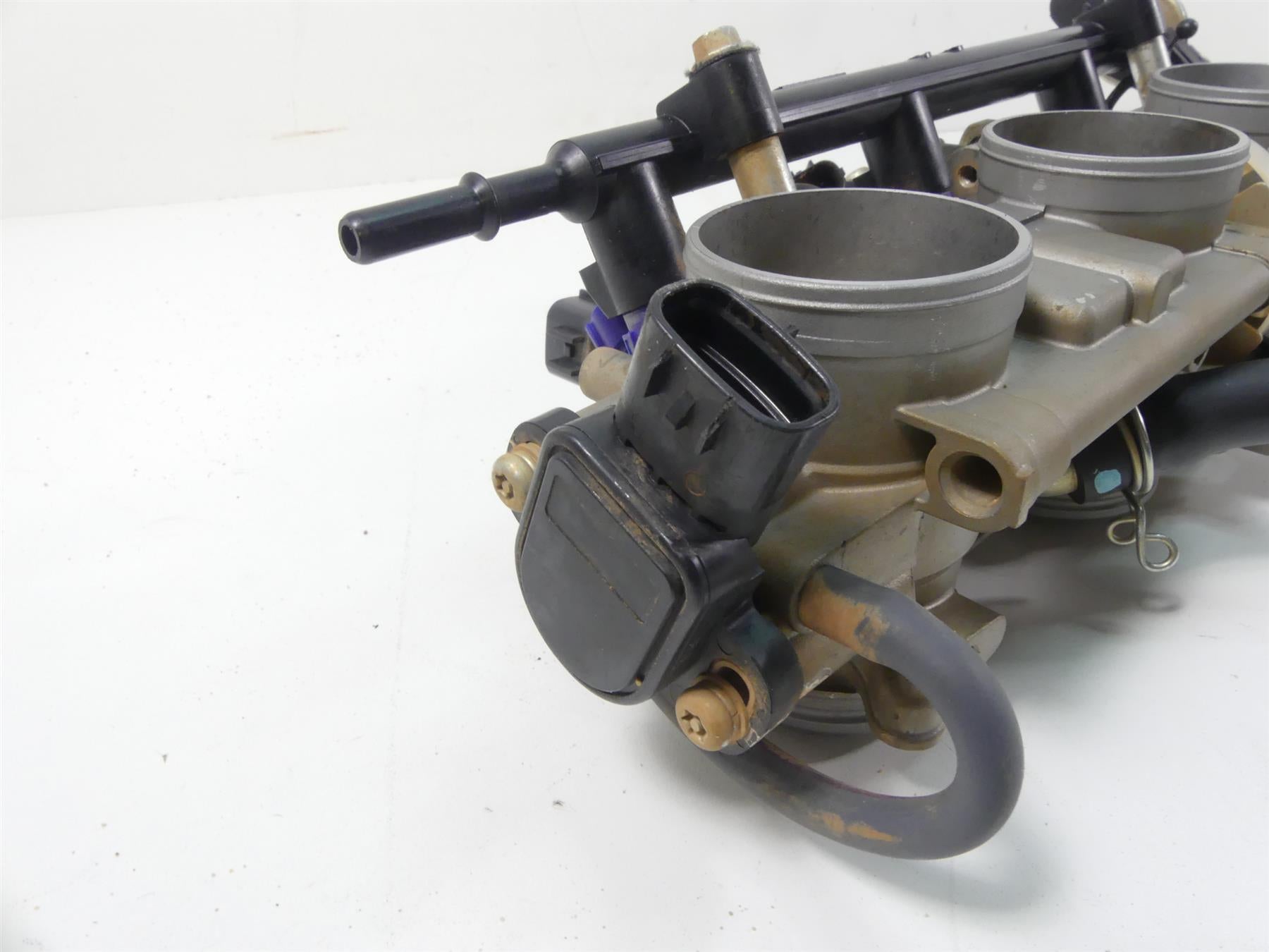 2017 Yamaha YXZ1000R EPS SS Mikuni Throttle Body Fuel Injection 2HC-13750-00-00 {{ shop.shopifyCountryName }} - Mototech271