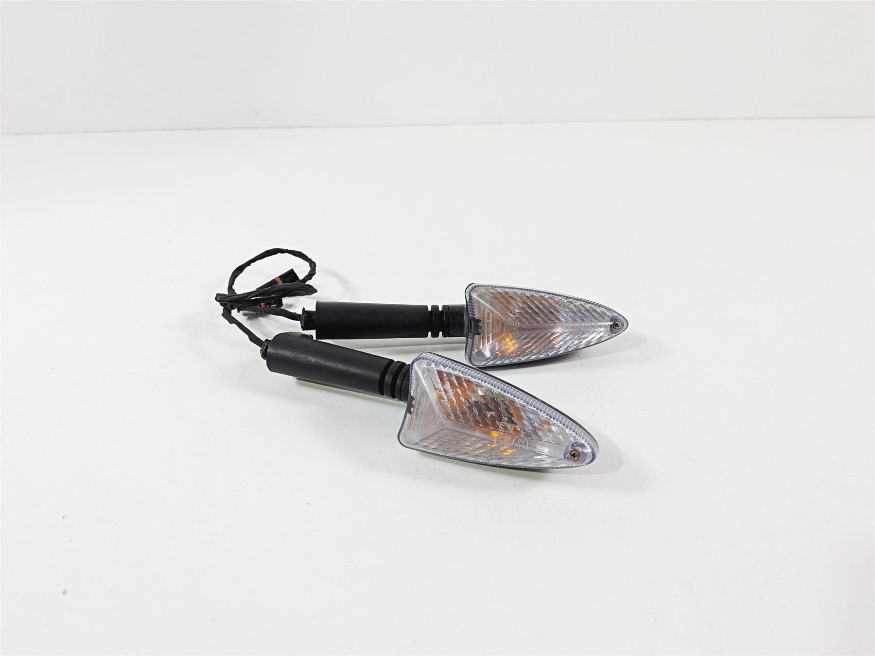 2015 BMW R1200GS K50 Front Blinker Turn Signal Set 63138534355 63138534354 {{ shop.shopifyCountryName }} - Mototech271