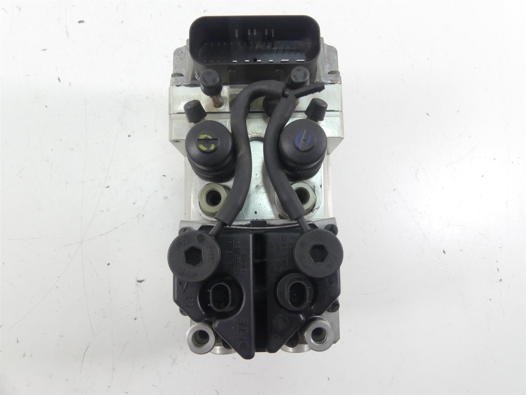 2003 BMW R1150 GS R21 Abs Brake Pump Block Module Integral 34517660909 {{ shop.shopifyCountryName }} - Mototech271