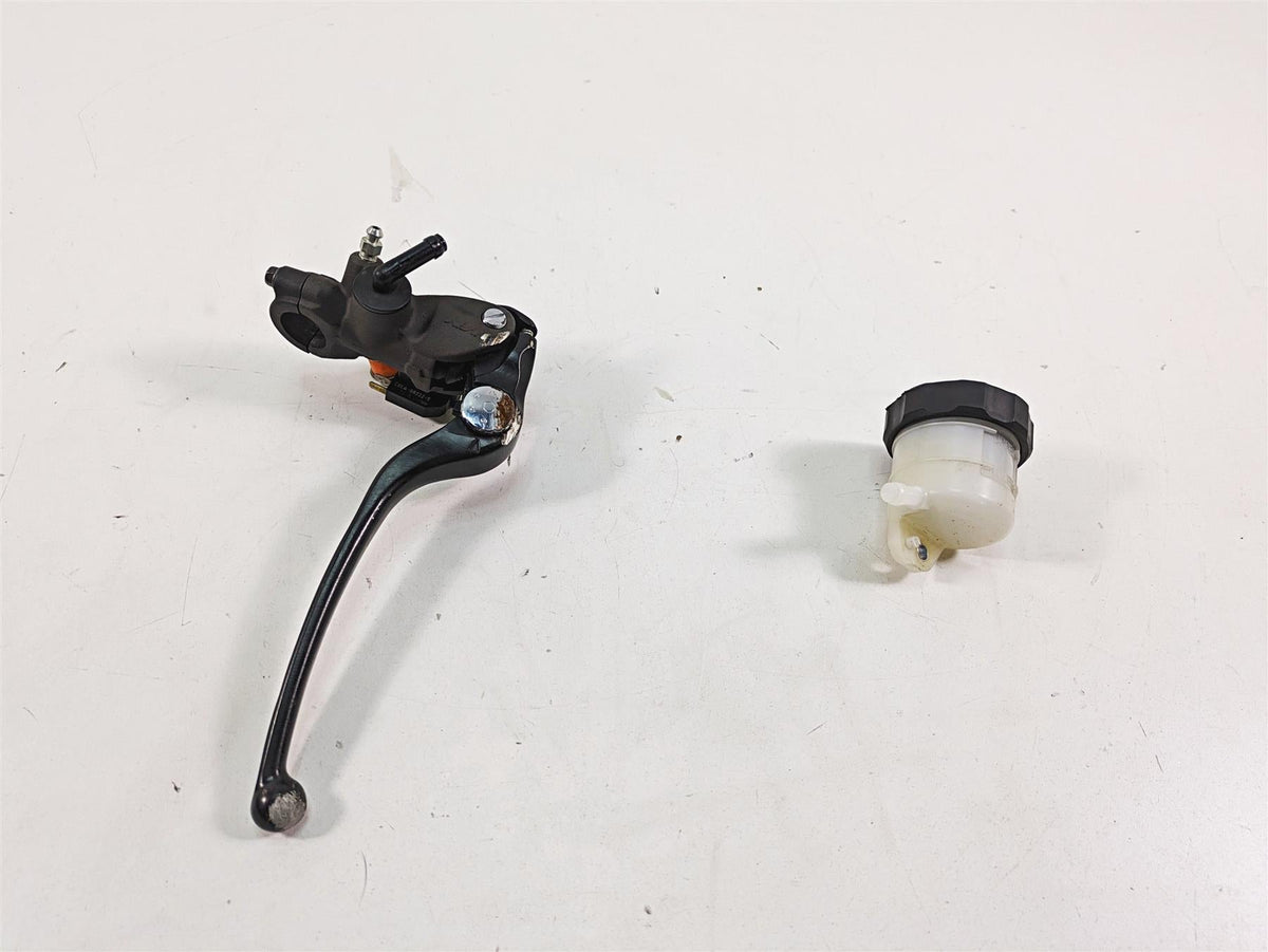 2022 Suzuki GSXR 750 Nissin Front Radial Brake Master Cylinder 11/16 59600-47H00 {{ shop.shopifyCountryName }} - Mototech271