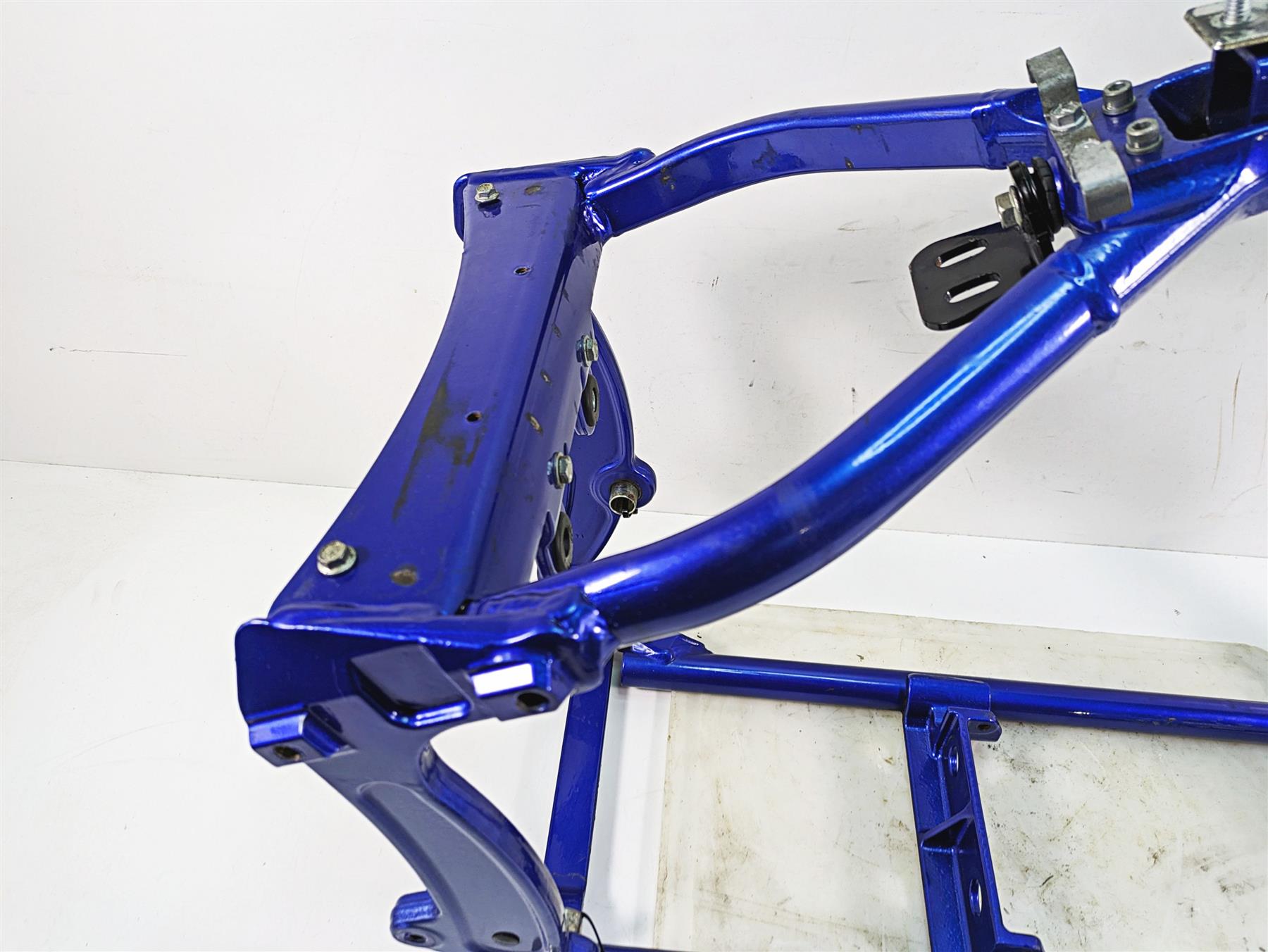 2009 Harley FXCWC Softail Rocker C Blue Straight Main Frame Chassis With Clean Arizona Title 47167-08 {{ shop.shopifyCountryName }} - Mototech271