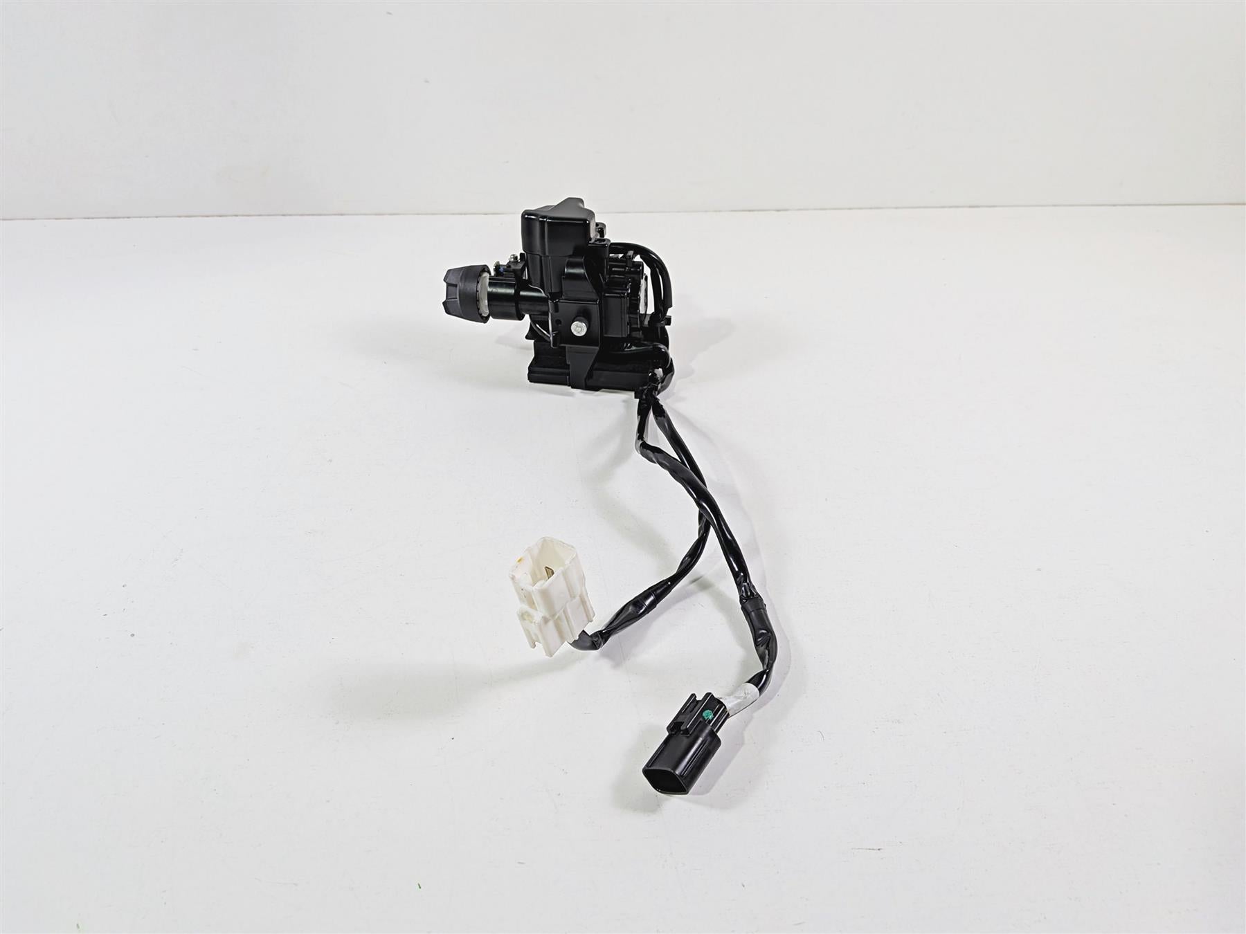 2024 Kawasaki EX500 Ninja 40th An. Ignition Switch - No Fob Key 27048-5321 {{ shop.shopifyCountryName }} - Mototech271