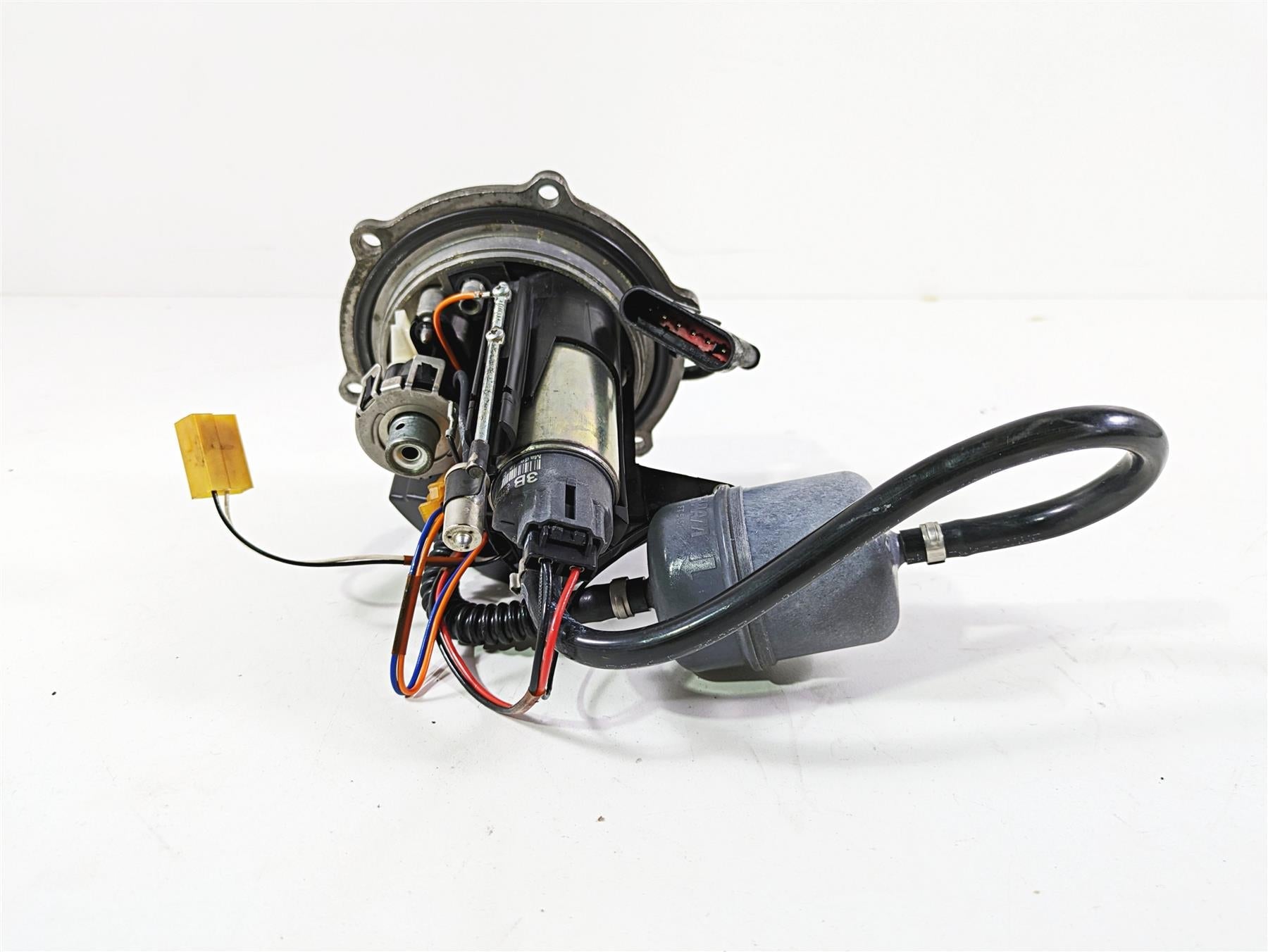 2009 Ducati Multistrada 1100 S Fuel Gas Petrol Pump -Tested 16023691A {{ shop.shopifyCountryName }} - Mototech271