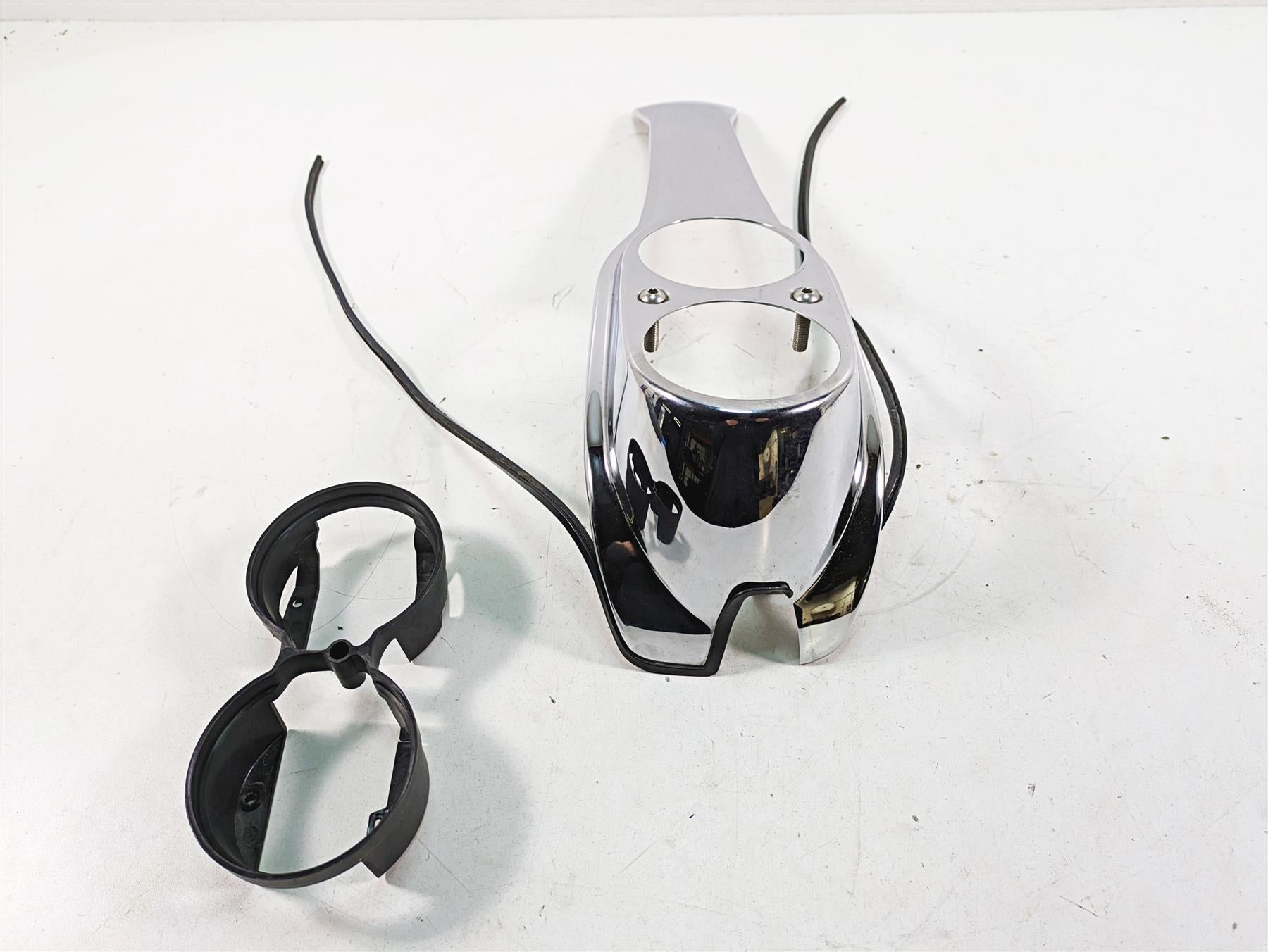 2005 Harley Dyna FXDL Low Rider Fuel Tank Gauges Cover Dash Panel 61695-05 {{ shop.shopifyCountryName }} - Mototech271