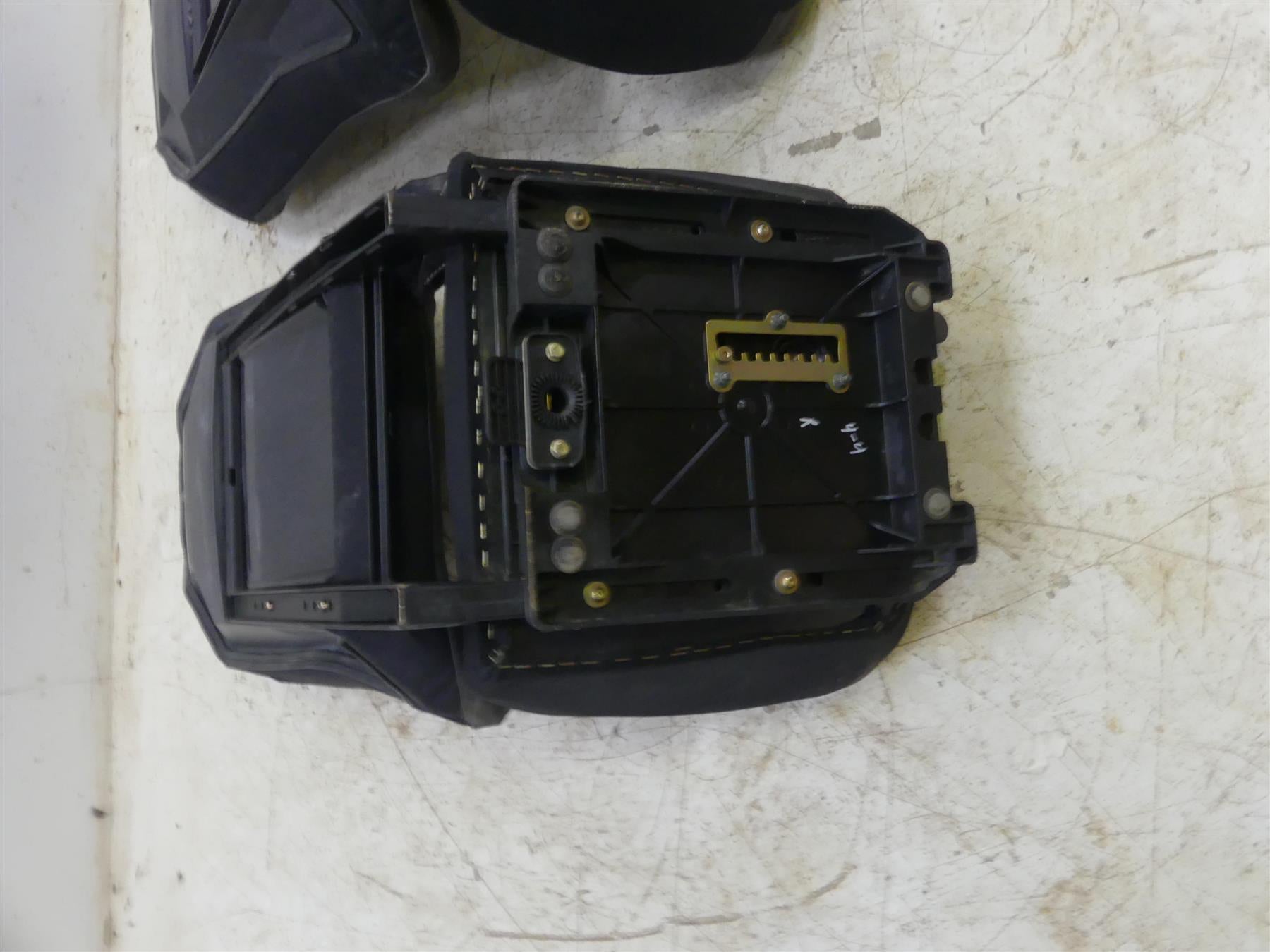 2018 Polaris General 1000 EPS Left Right Driver Passenger Seat Set 1022256 {{ shop.shopifyCountryName }} - Mototech271