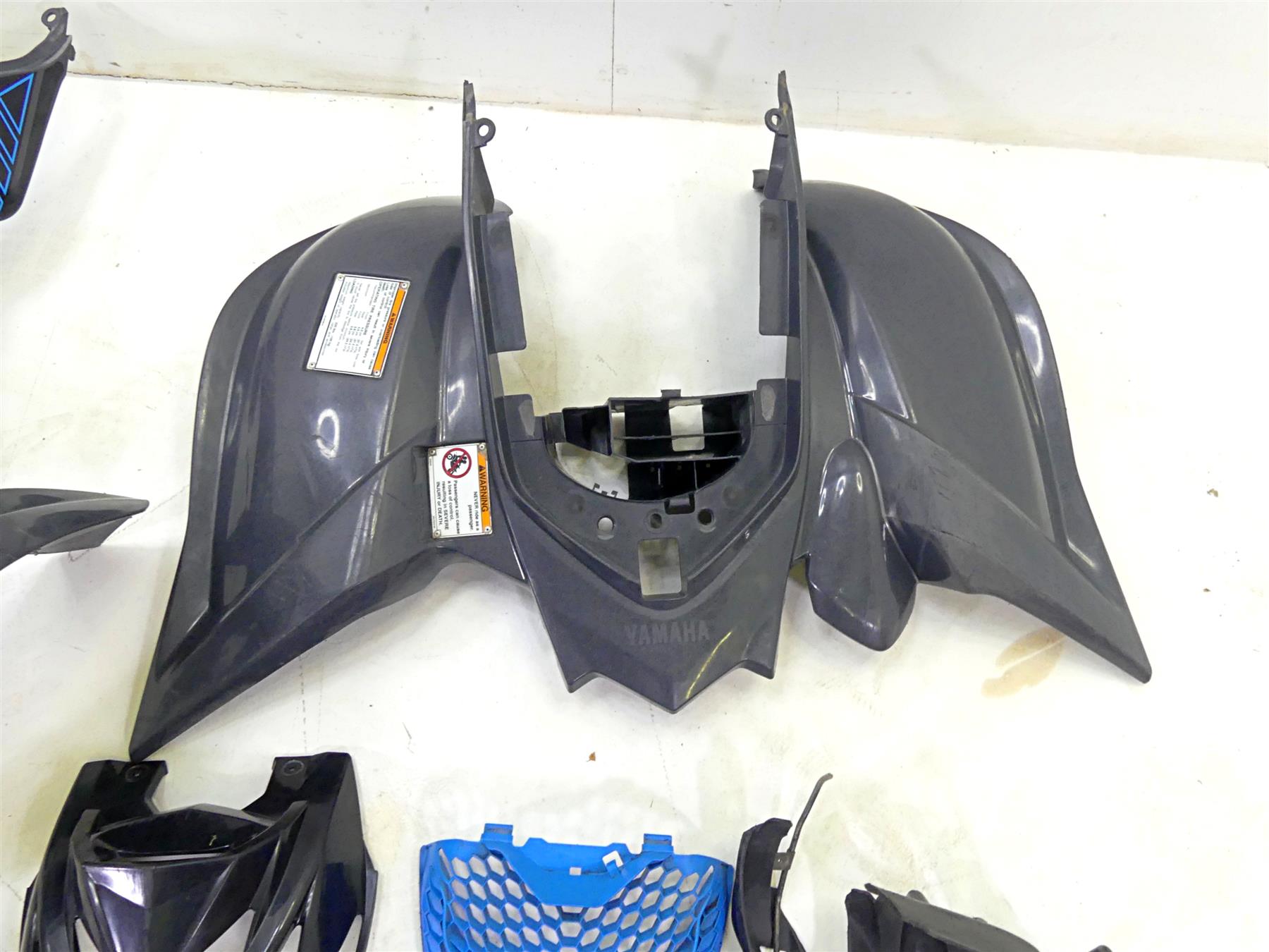 2017 Yamaha YFM Raptor 700R SE Fender Fairing Set - Read 1PE-F1500-B0-00 {{ shop.shopifyCountryName }} - Mototech271