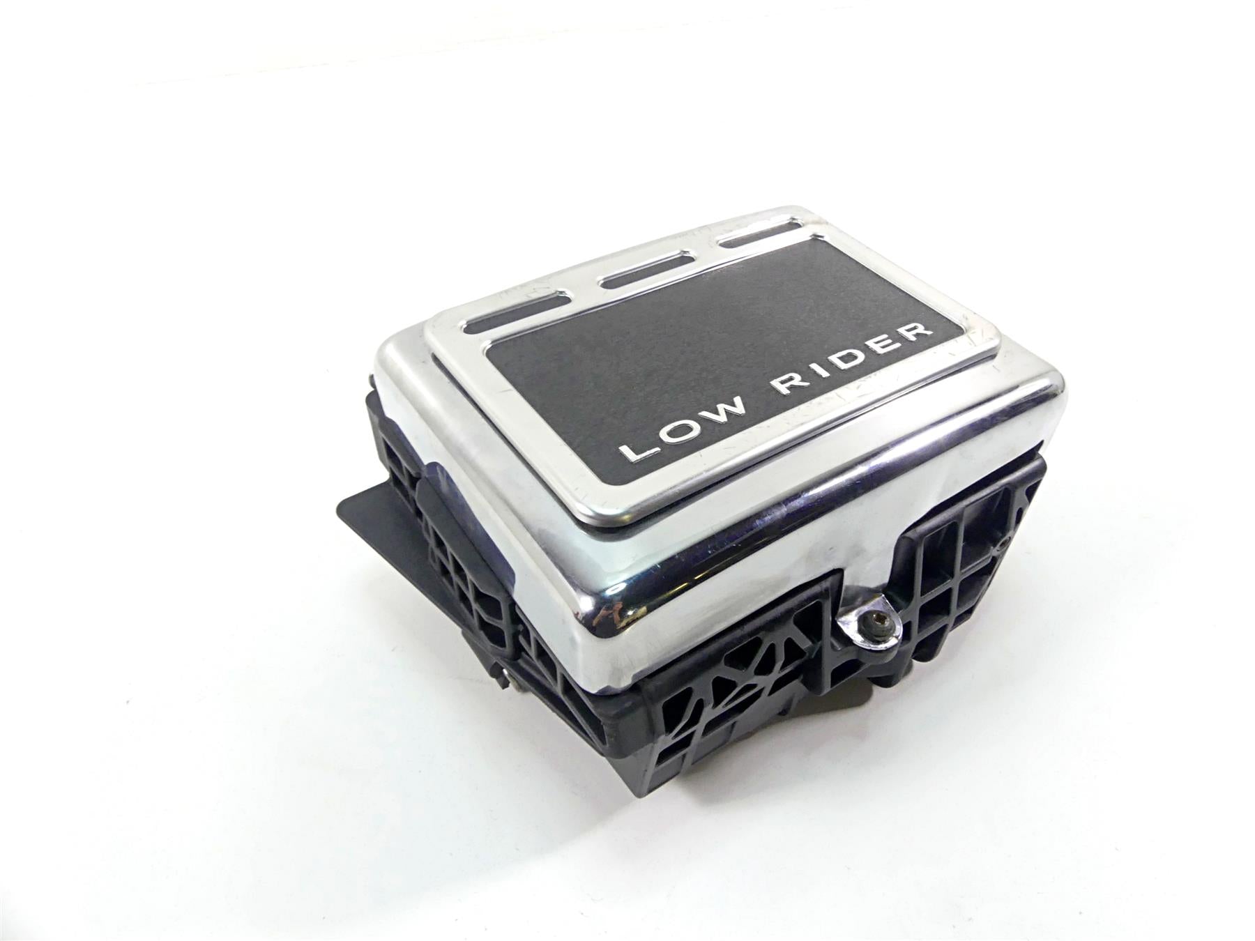 2014 Harley FXDL Dyna Low Rider Battery Tray & Side Cover 61300151 70379-06B {{ shop.shopifyCountryName }} - Mototech271