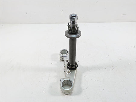 2002 Yamaha FZ1 FZS1000 Fazer Lower Triple Tree Steering Clamp 5LV-23340-00-00 {{ shop.shopifyCountryName }} - Mototech271