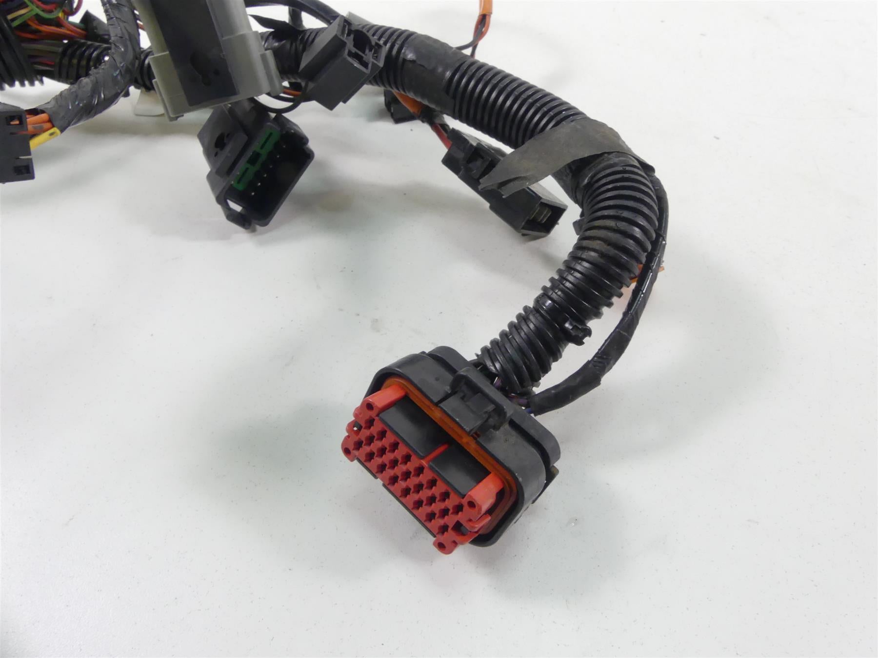 2004 Harley FLHTC SE CVO Electra Glide Front Fairing Wiring Harness 70232-04 {{ shop.shopifyCountryName }} - Mototech271