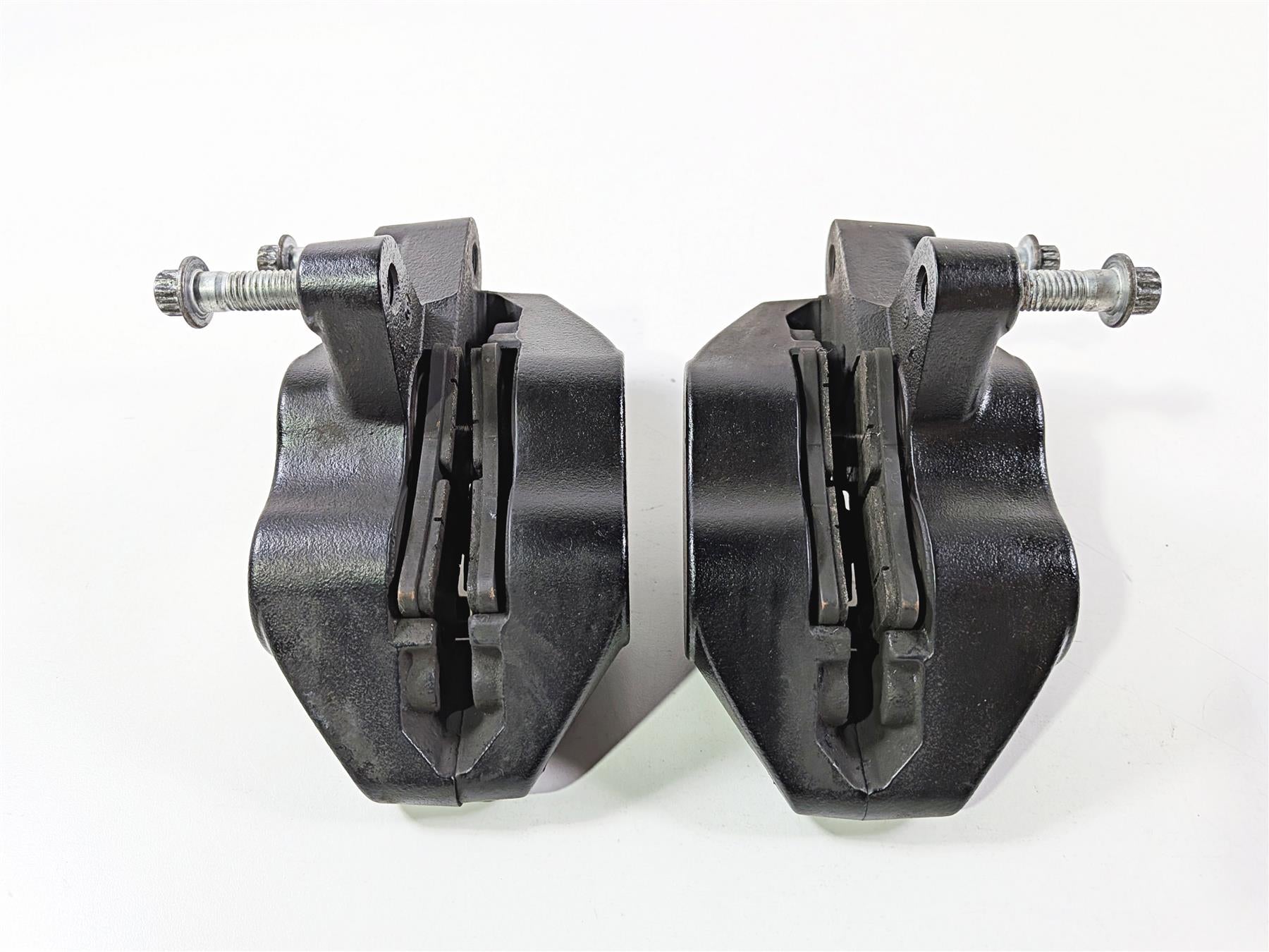 2022 Harley Softail FXLRST Low Rider Front Brake Caliper Set 41300095 {{ shop.shopifyCountryName }} - Mototech271