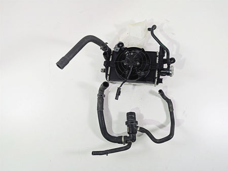 2016 BMW R1200RT K52 Right Radiator Fan Hoses Reservoir Set 17118546416 {{ shop.shopifyCountryName }} - Mototech271