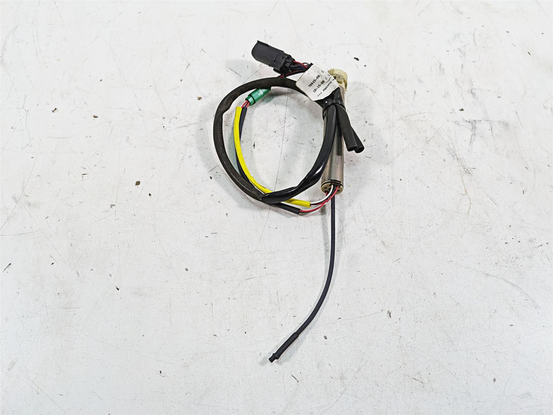 2009 Harley Touring FLHTCU Electra Glide E-Throttle Sensor - Read 32305-08B {{ shop.shopifyCountryName }} - Mototech271
