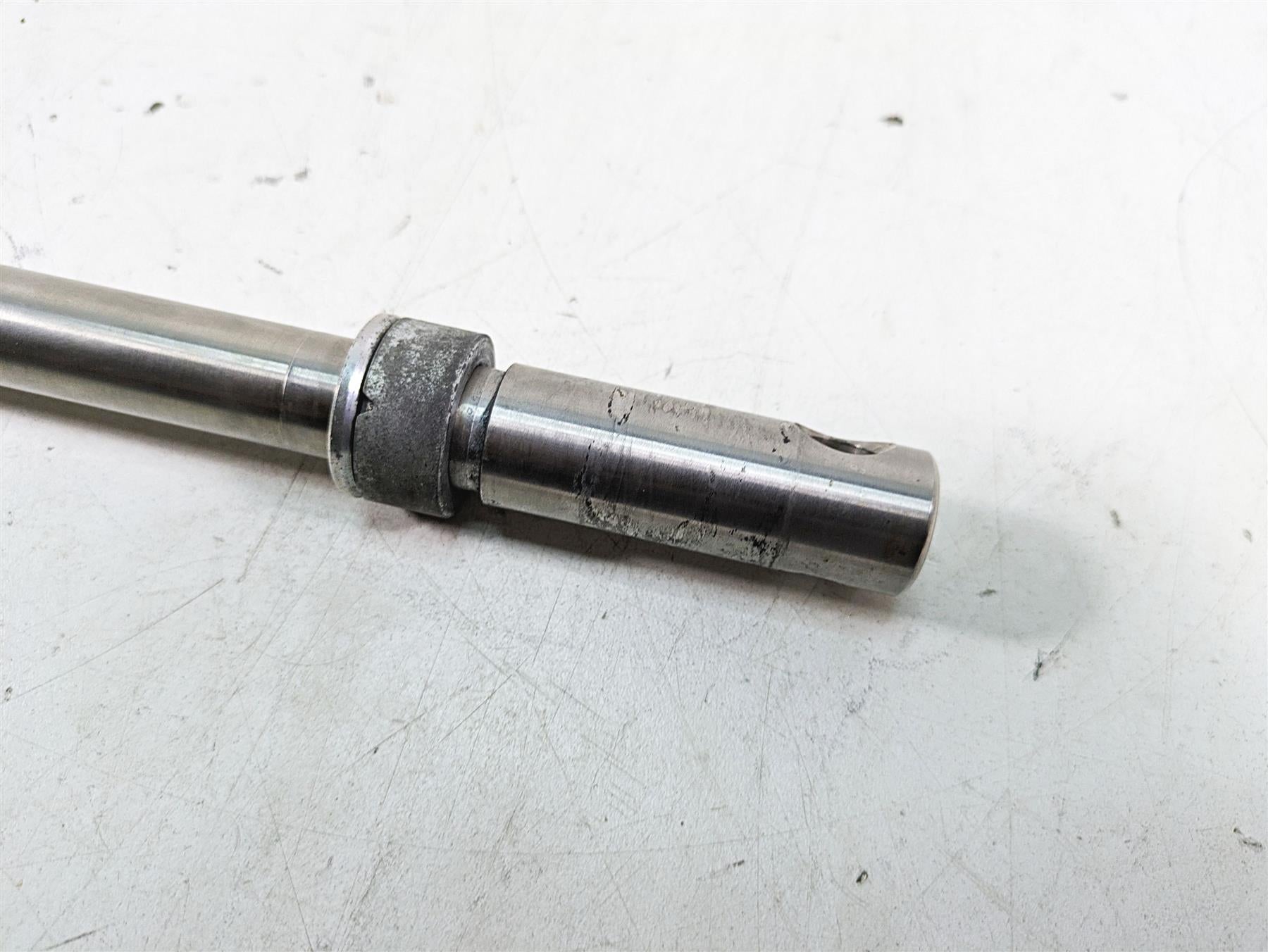 2007 Harley Sportster XL1200 C Front Axle Wheel Spindle 3/4" 43895-00 {{ shop.shopifyCountryName }} - Mototech271