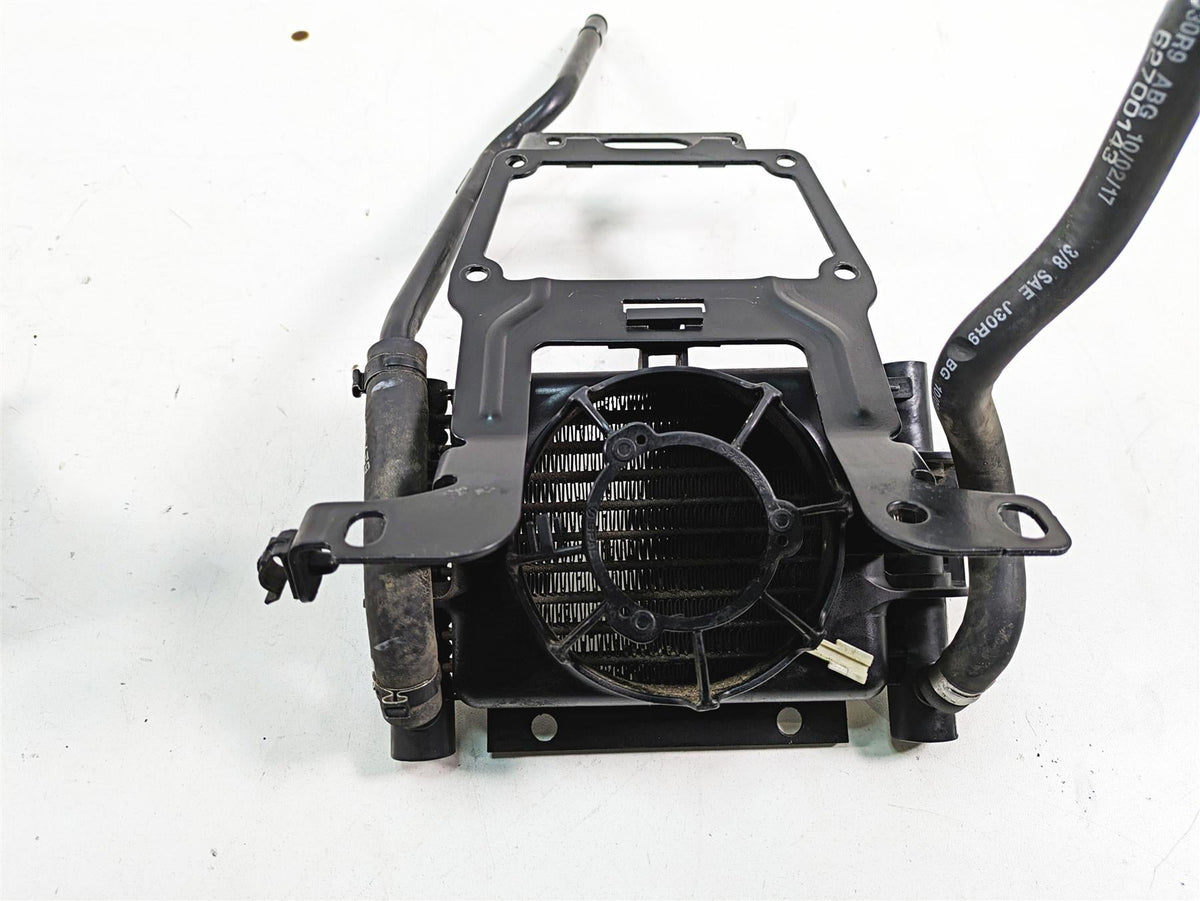 2018 Harley Touring FLHXSE CVO Street Glide Oil Cooler & Cover Set 62700133 {{ shop.shopifyCountryName }} - Mototech271