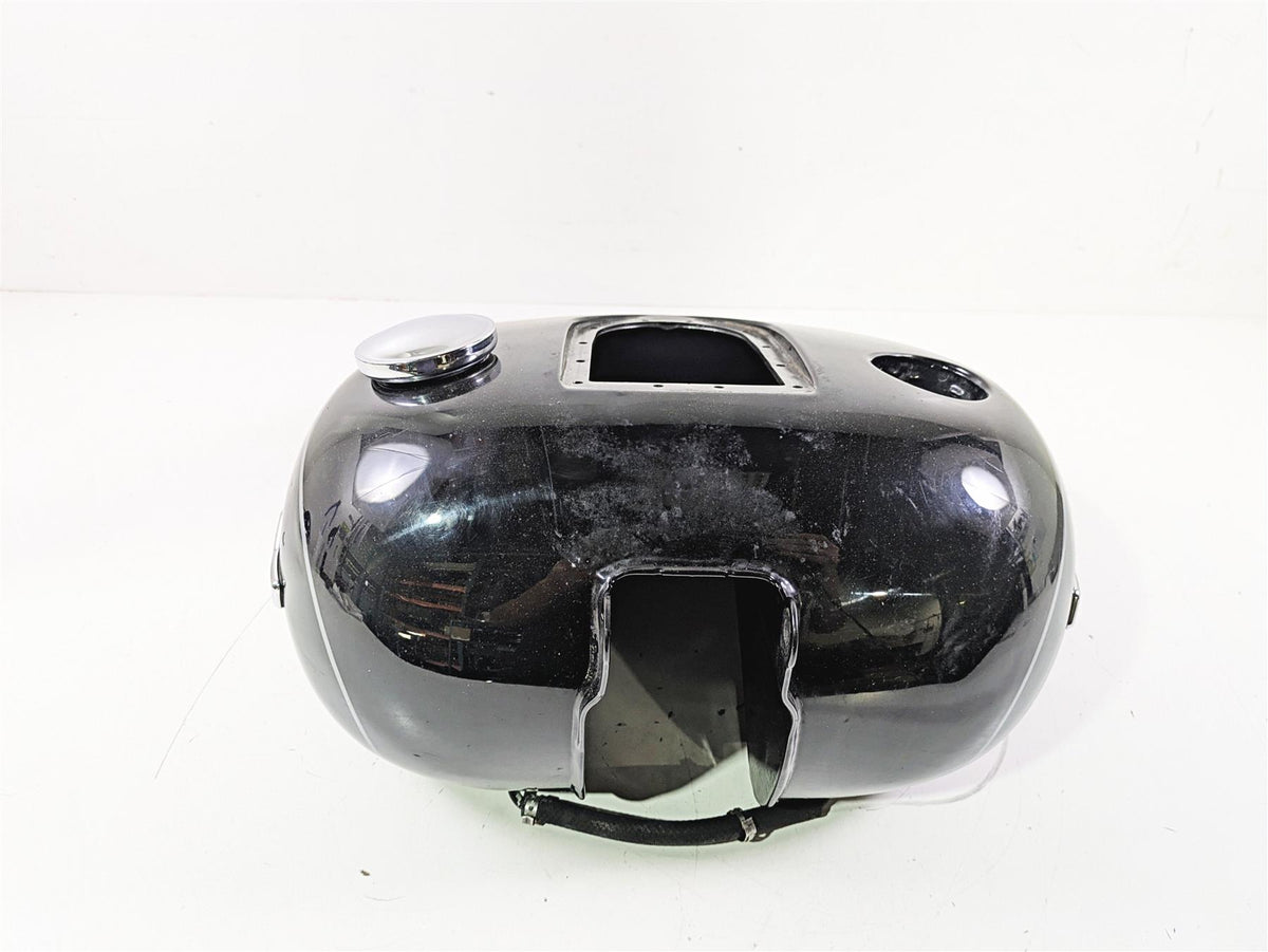 2011 Harley FXDC Dyna Super Glide Fuel Gas Petrol Tank READ 61000705 {{ shop.shopifyCountryName }} - Mototech271
