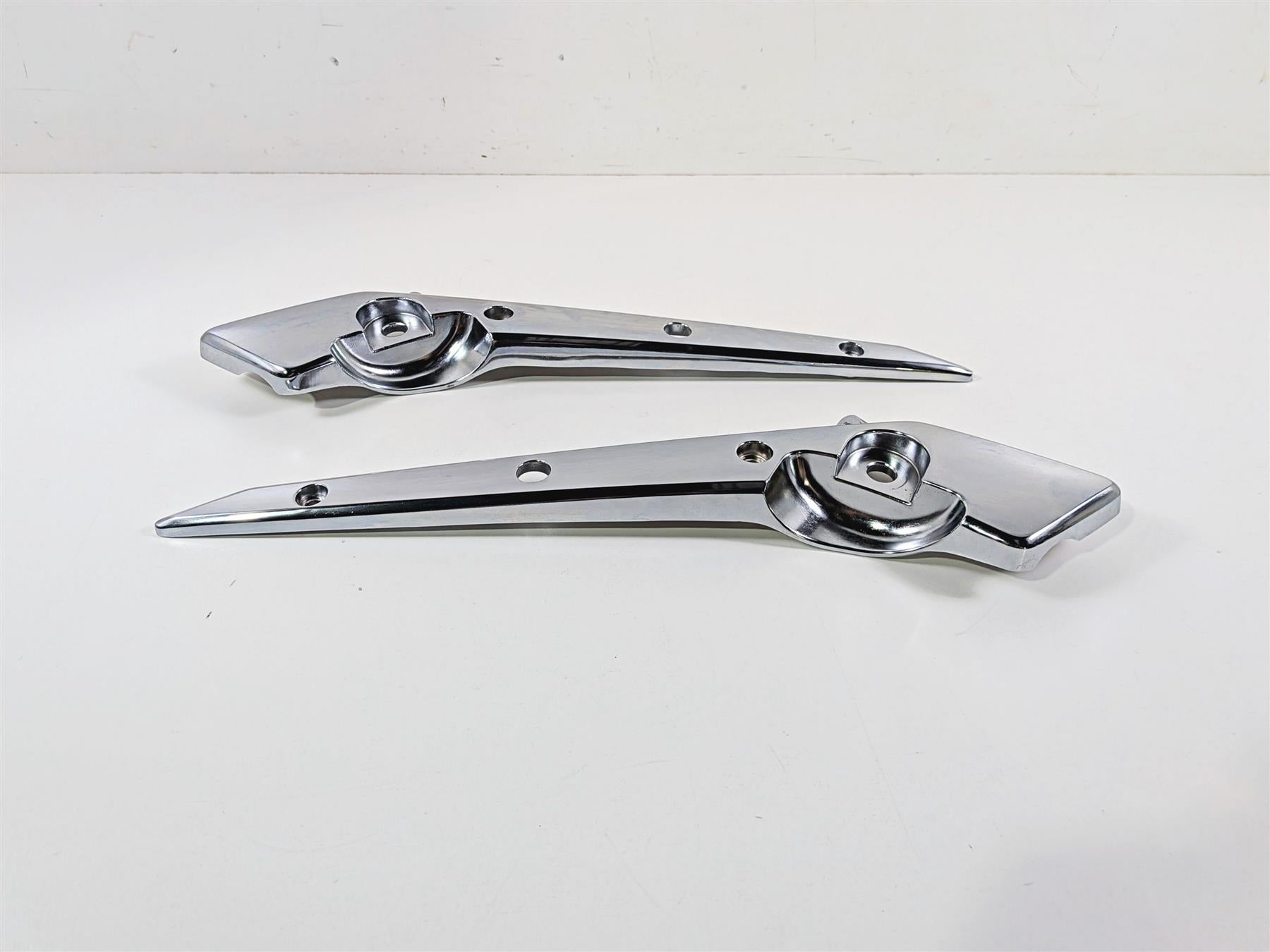2003 Honda V-Twin VTX1800 C Rear Fender Frame Struts 77330-MCH-000 77340-MCH-000 {{ shop.shopifyCountryName }} - Mototech271