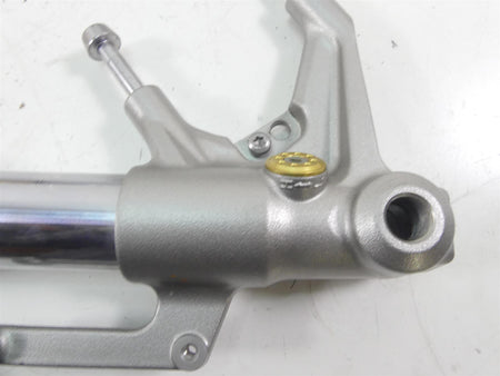 2017 Triumph Thruxton 1200 R Straight Showa Front Fork Legs T2041607 T2041608 {{ shop.shopifyCountryName }} - Mototech271