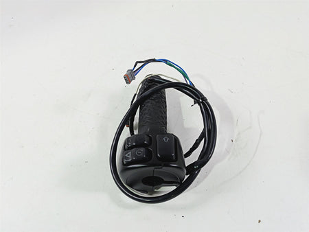 2020 Harley Softail FXST Standard Right Hand Control Switch - Extended 71500462 {{ shop.shopifyCountryName }} - Mototech271