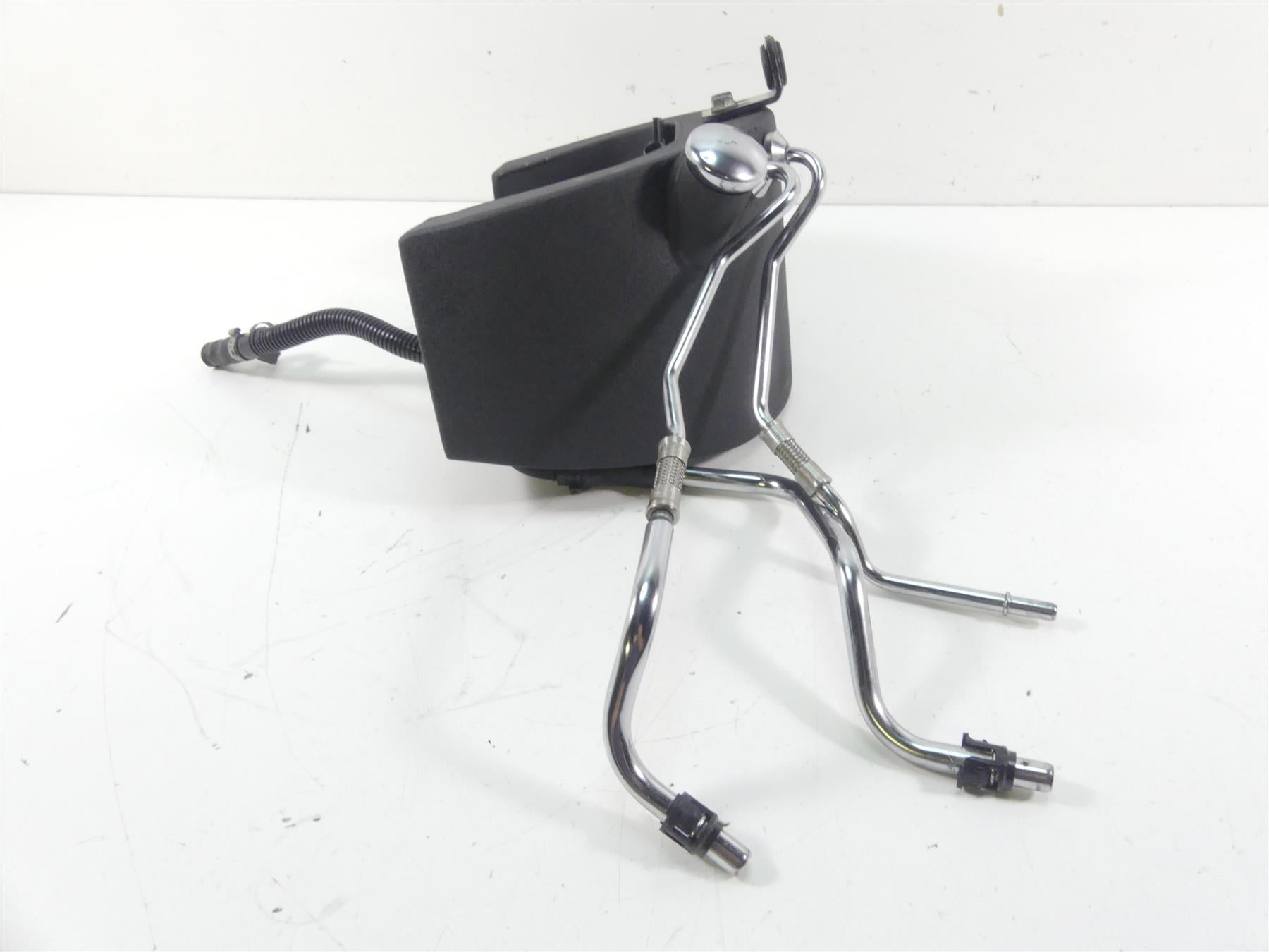 2008 Harley Softail FXSTB Night Train Black Wrinkle Oil Tank & Lines 62840-00A {{ shop.shopifyCountryName }} - Mototech271