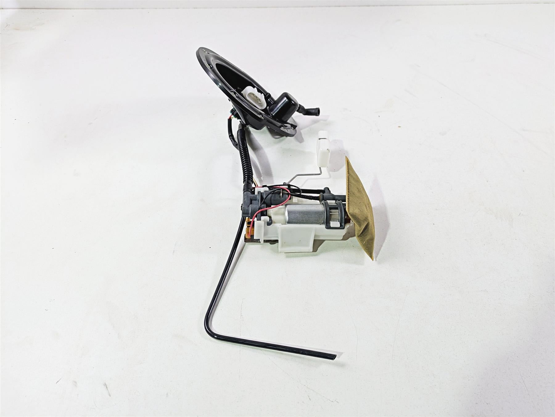 2017 Indian Chieftain Limited Fuel Gas Petrol Pump -Tested 2521787 2522160 {{ shop.shopifyCountryName }} - Mototech271