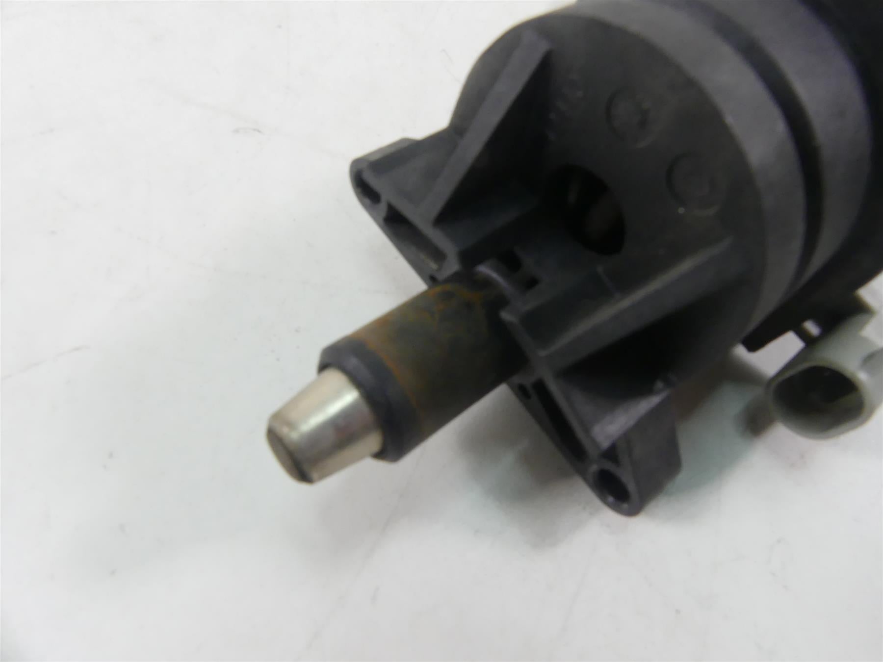 2014 Harley Touring FLHXS Street Glide Sp Ignition Switch Lock - VIN 71400012A {{ shop.shopifyCountryName }} - Mototech271