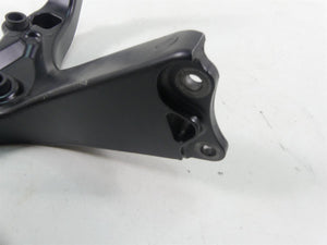 2005 Honda CBR1000RR SC57 Front Upper Fairing Cowl Stay Bracket 64501-MEL-010 | Mototech271