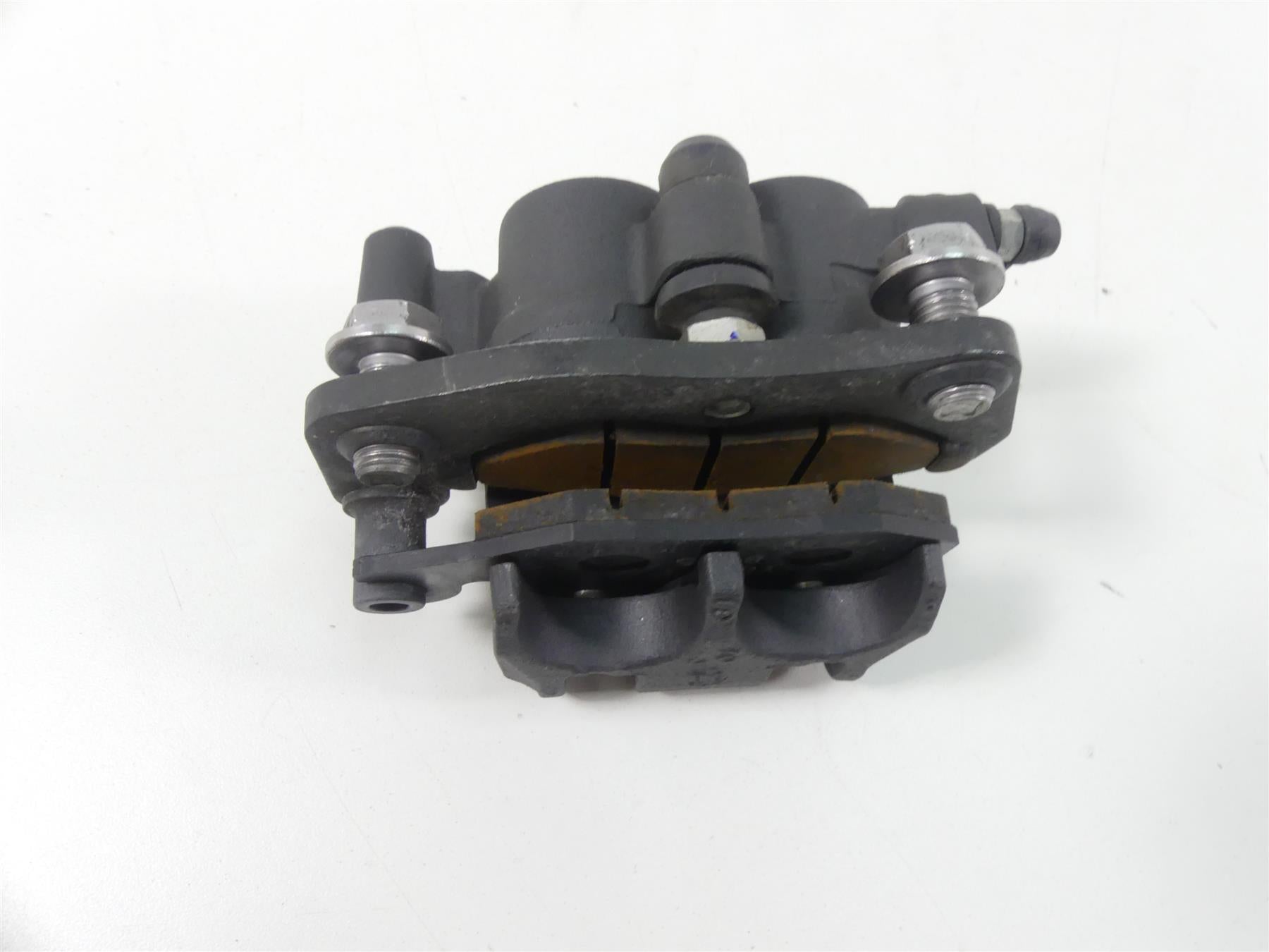 2020 Triumph Speed Triple RS 1050 Rear Brake Caliper & Mount & Pads T2023052 {{ shop.shopifyCountryName }} - Mototech271