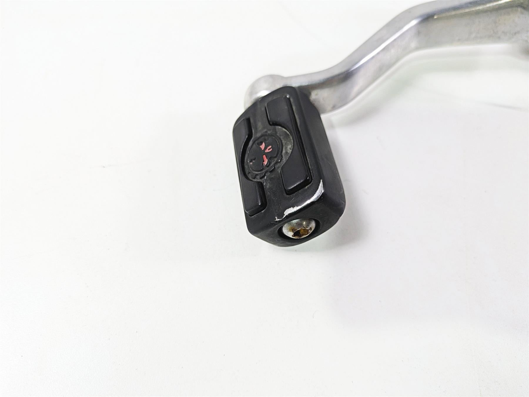 2016 Harley VRSCDX Night Rod Left Front Gear Selector & Shifter Parts 33757-01A {{ shop.shopifyCountryName }} - Mototech271