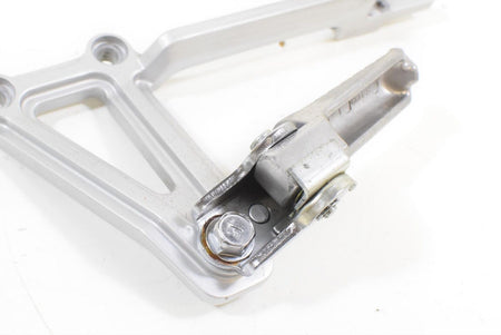 2006 Kawasaki EX250R EX250 R Ninja Rear Passenger Footpeg Foot Peg 35063-0084 {{ shop.shopifyCountryName }} - Mototech271