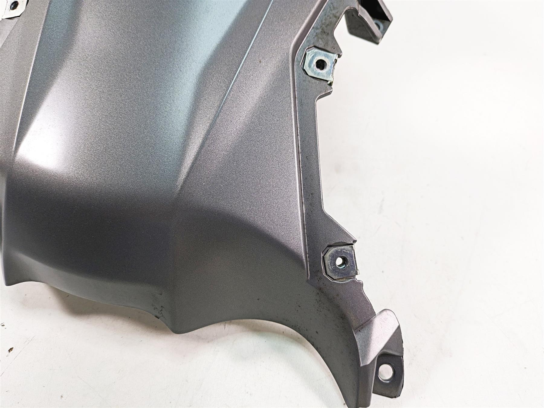 2016 BMW R1200R K53 Center Tank Fairing Cover Granit Gray 46638544349 {{ shop.shopifyCountryName }} - Mototech271