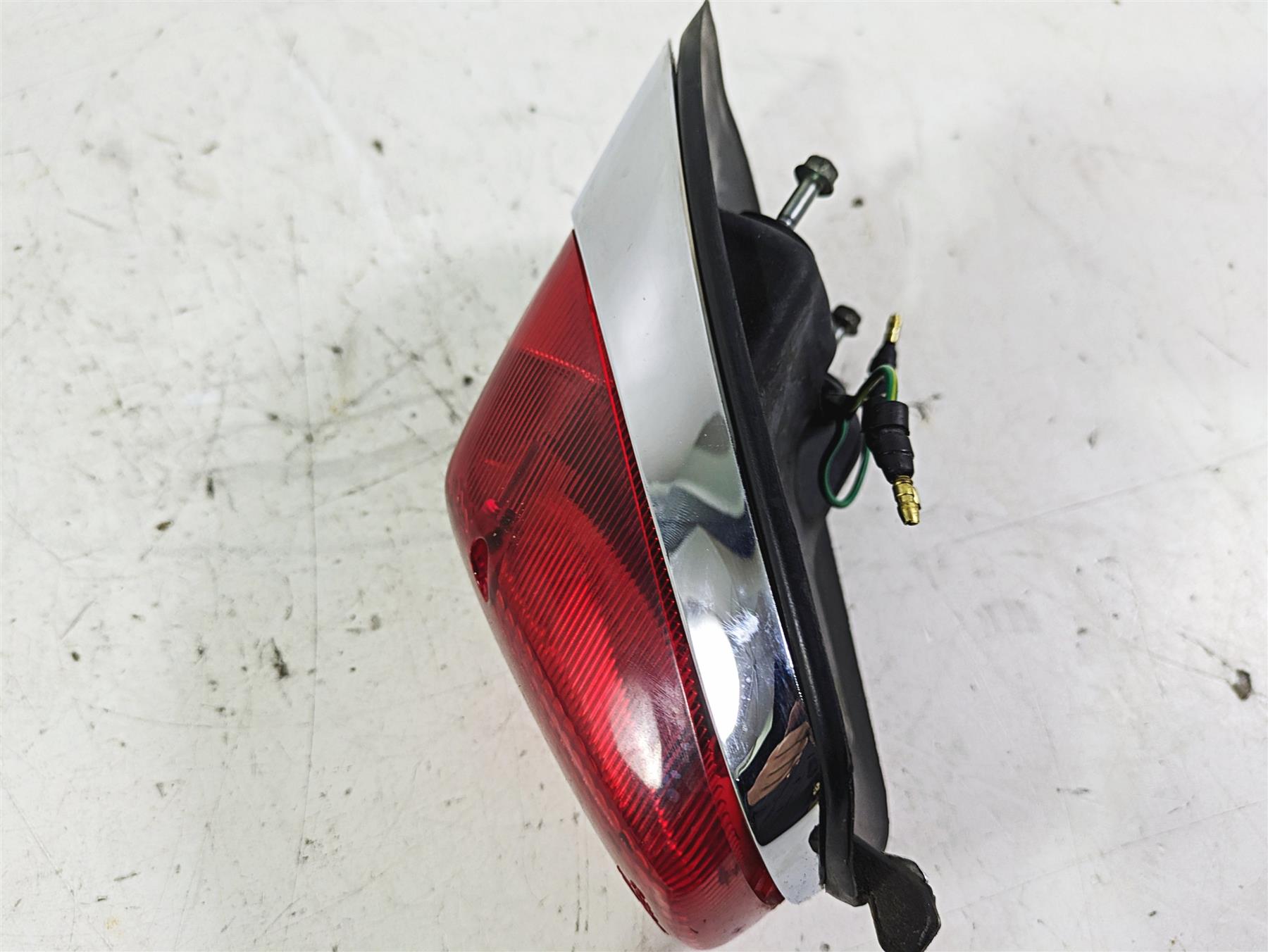1998 Honda GL1500 Valkyrie Tour Taillight Tail Light Lamp 33701-MZ0-671 {{ shop.shopifyCountryName }} - Mototech271