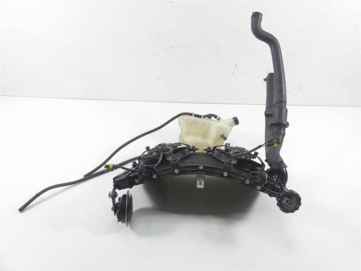 2017 Ducati 939 S Supersport Radiator Fan Reservoir Hoses Set 54841033A {{ shop.shopifyCountryName }} - Mototech271