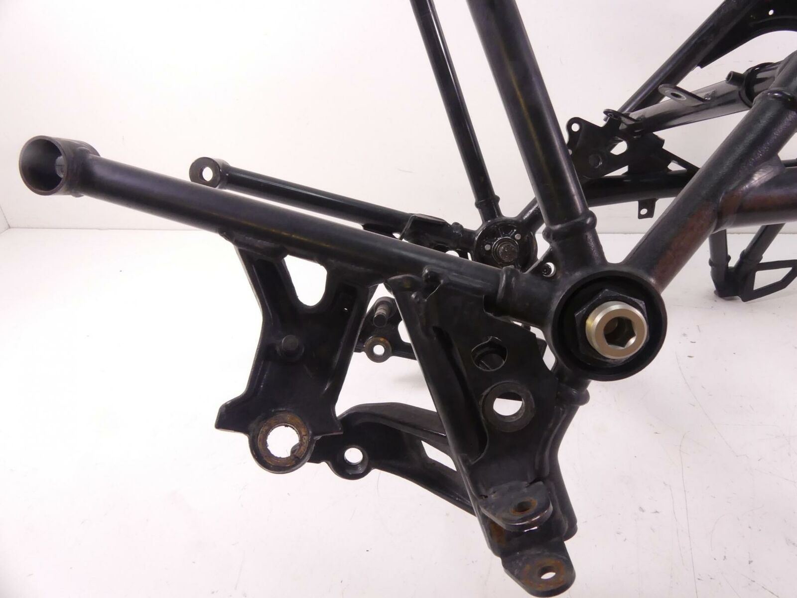 2008 BMW R1200GS K255 Adv Straight Rear Subframe Inner Fender 46517720207 {{ shop.shopifyCountryName }} - Mototech271