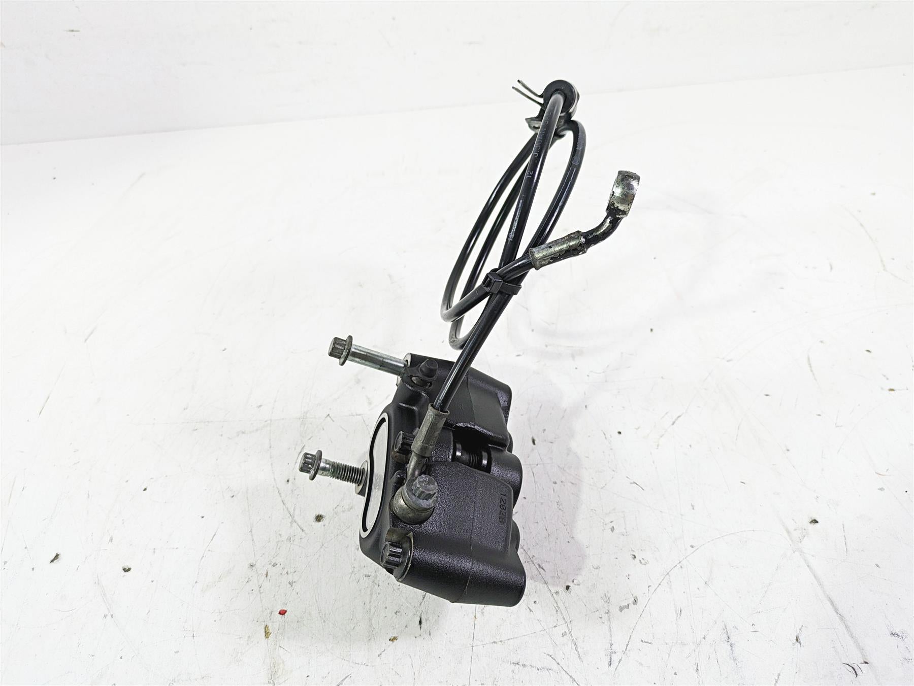 2013 Harley FXDWG Dyna Wide Glide Front Brake Caliper + Line - Read 41300001 {{ shop.shopifyCountryName }} - Mototech271