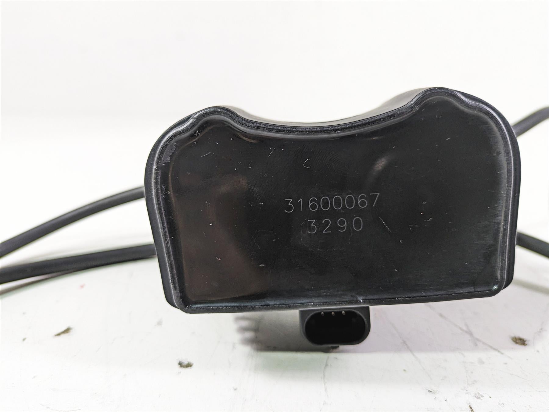 2021 Harley Softail FLSL Slim Ignition Coil Wires Plugs -Tested 31600067 {{ shop.shopifyCountryName }} - Mototech271