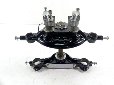 2006 Harley Touring FLHTCU SE E-Glide Upper & Lower Triple Tree Set 45446-87A {{ shop.shopifyCountryName }} - Mototech271