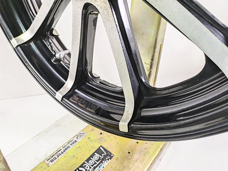 2018 Indian Chieftain Limited Straight Front Wheel Rim 19x3.5 1523059 {{ shop.shopifyCountryName }} - Mototech271